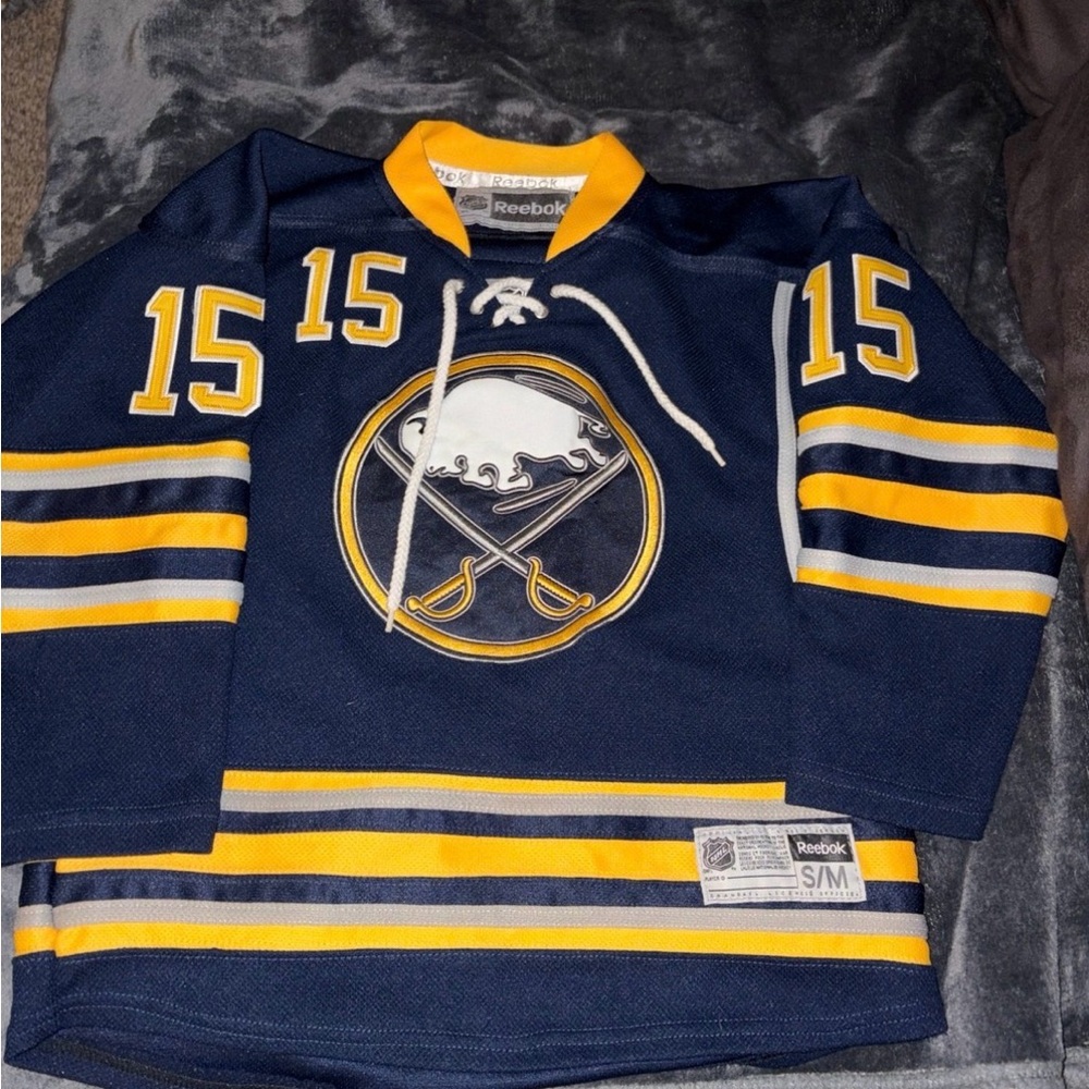 SIGNED- Buffalo Sabres- Jack Eichel Jersey-Reebok youth